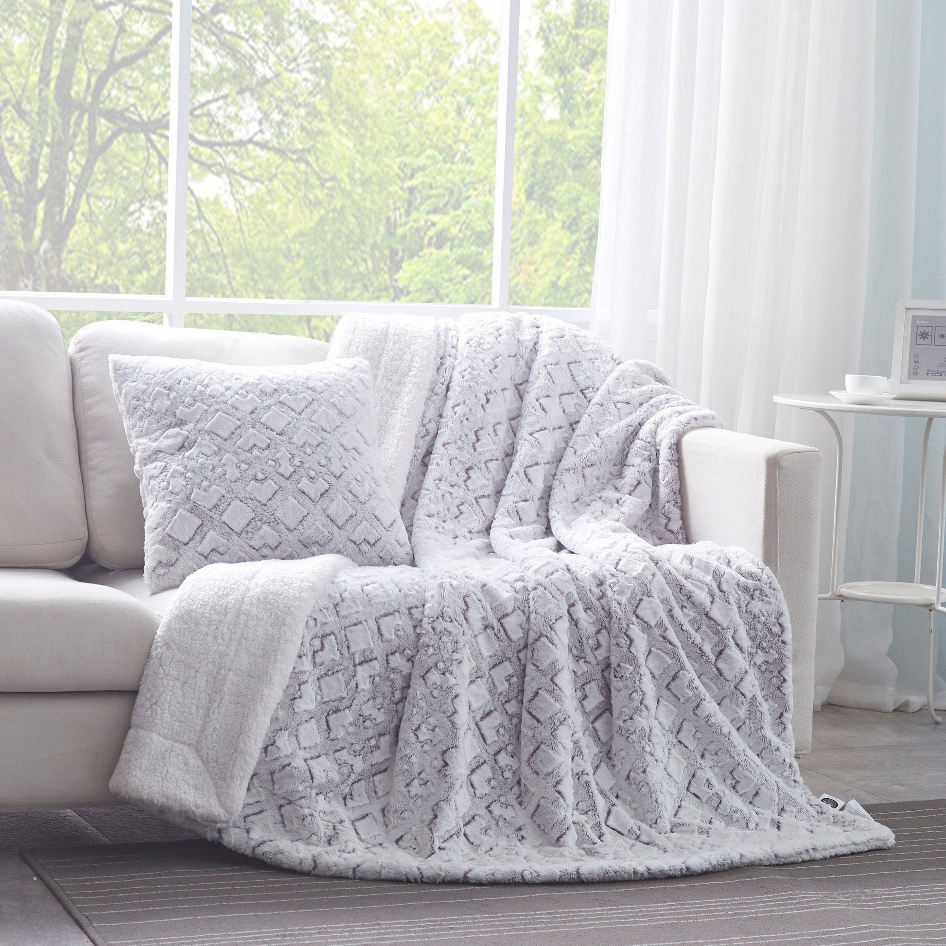 DaDa Bedding Dreamy Milky Way White & Purple Embossed Faux Fur Euro Pillow Cover